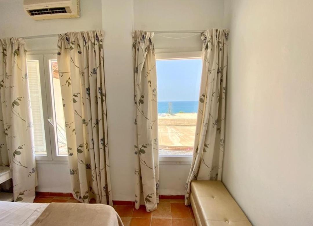 Plaza Corniche Hotel La Marsa Buitenkant foto